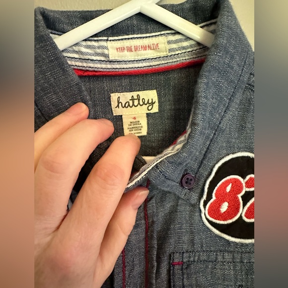 Hatley dark chambray short sleeve cotton button down cars shirt Size 4T - Picture 3 of 5